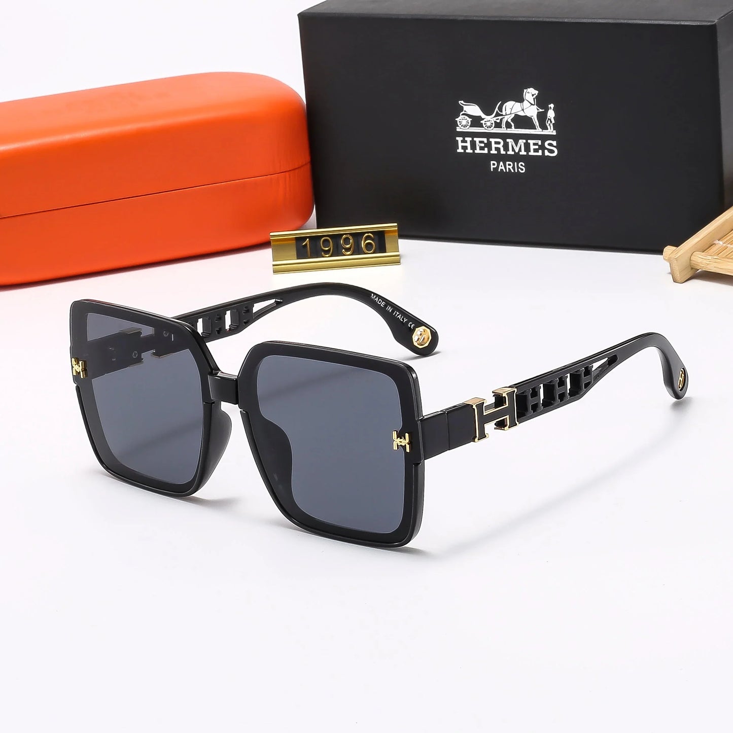 Fashion Sunglassesā1996