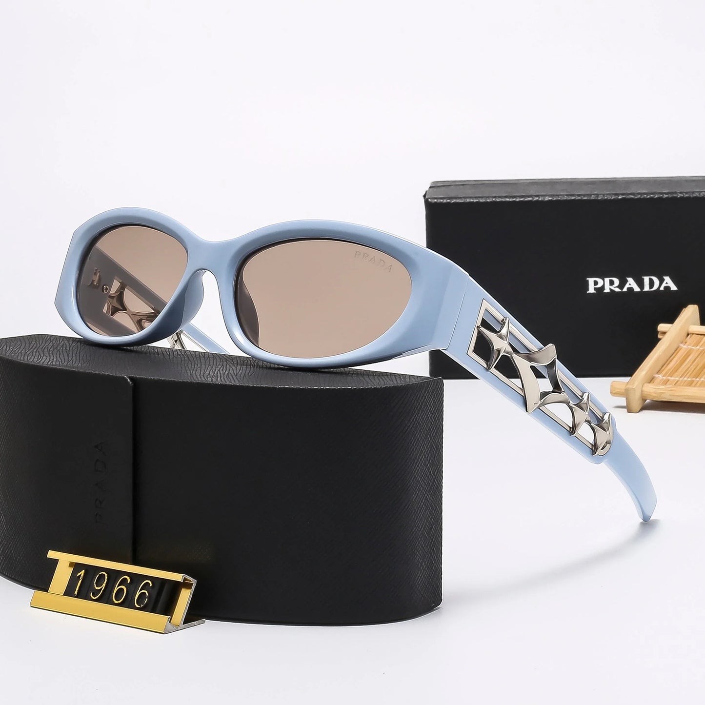 Fashion Sunglassesā1966