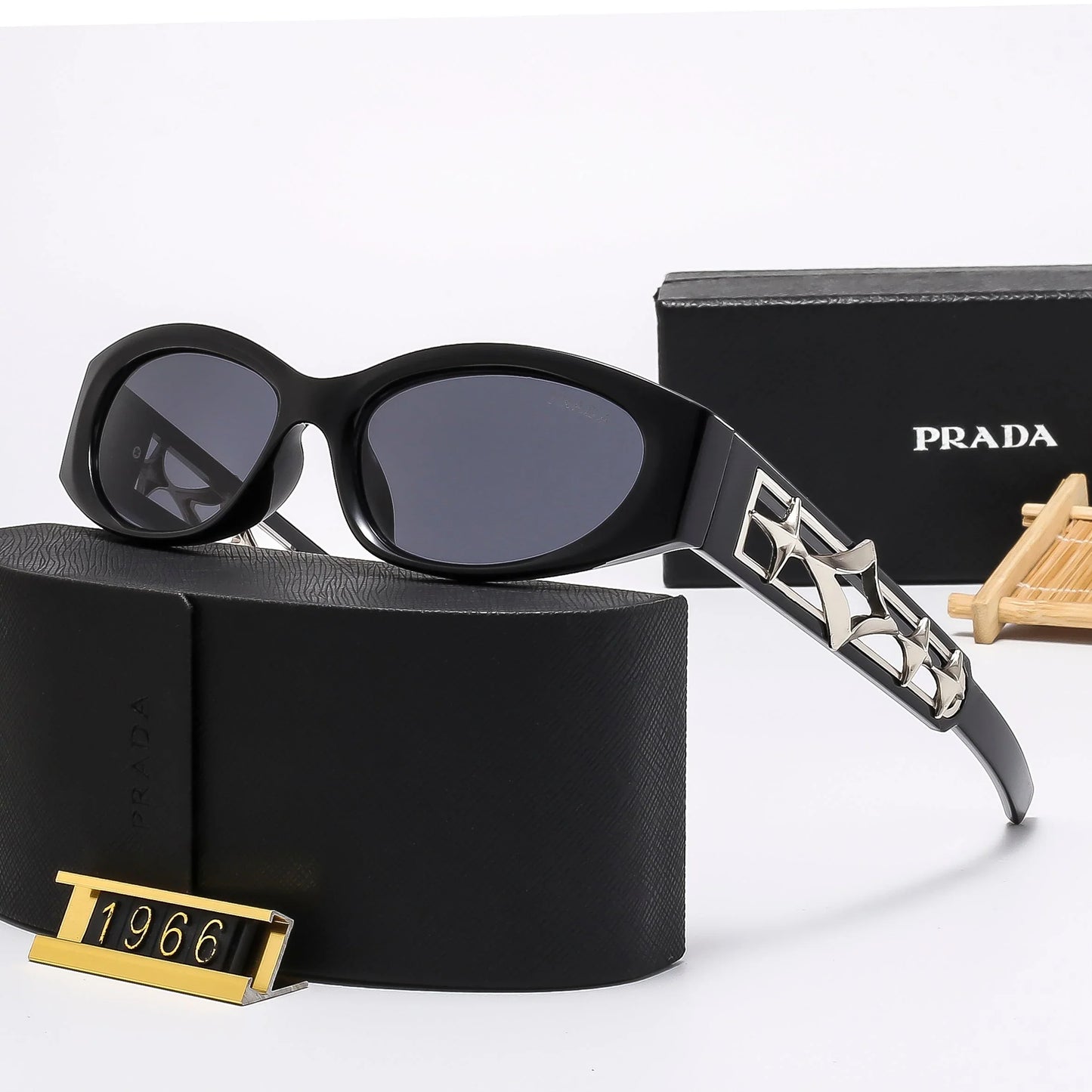 Fashion Sunglassesā1966