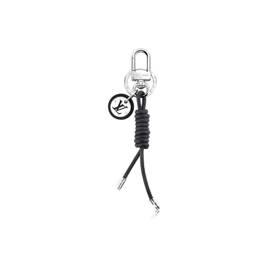 1V key chain-712