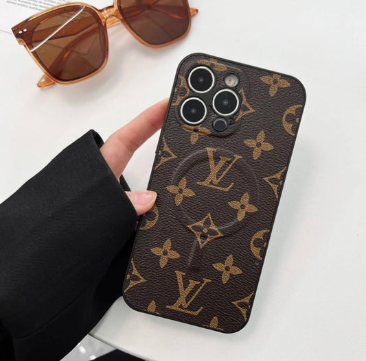 NEW L  Shine x Mono iPhone Case (Magnetic attraction)
