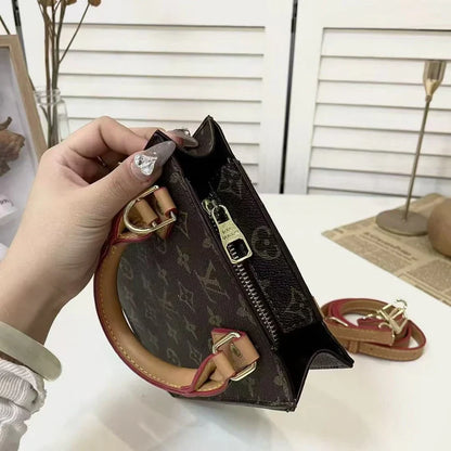 Elegant Leather Handbag